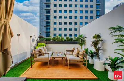 Apartment - Studio - 1 Bathroom for sale in SOL Bay - Business Bay - Dubai