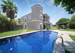 Massive Plot | Backing Main Park | 6 Beds