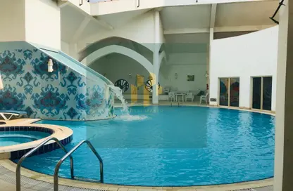 شقة - 3 غرف نوم - 4 حمامات للايجار في برج اوبال - معسكر آل نهيان - أبوظبي
