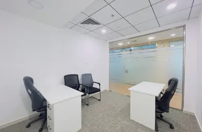 Office Space - Studio - 4 Bathrooms for rent in Hamdan Street - Abu Dhabi