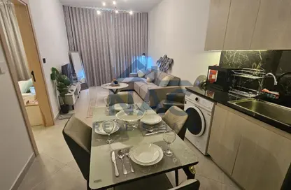 Apartment - 1 Bedroom - 2 Bathrooms for rent in Binghatti Avenue - Al Jaddaf - Dubai
