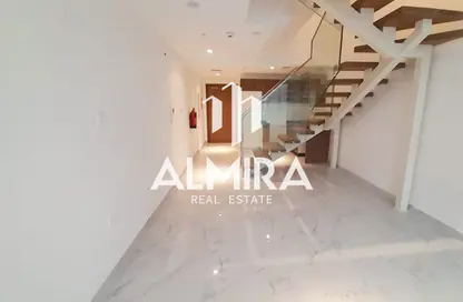 Duplex - 2 Bedrooms - 3 Bathrooms for sale in Oasis 1 - Oasis Residences - Masdar City - Abu Dhabi