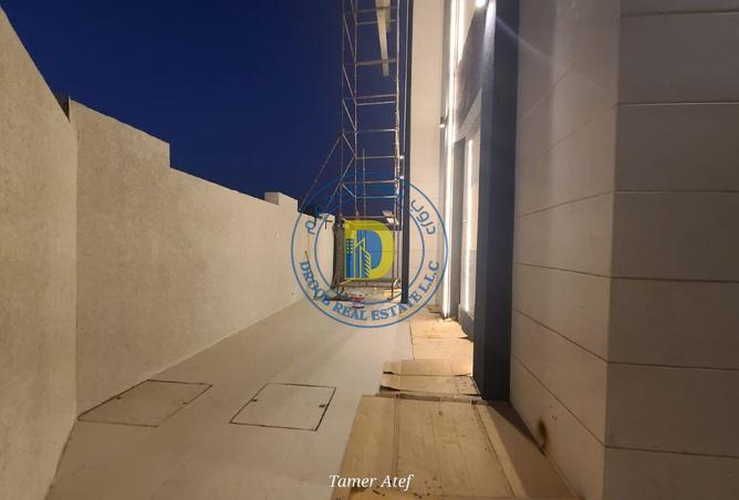 15571323 - Property Image 2