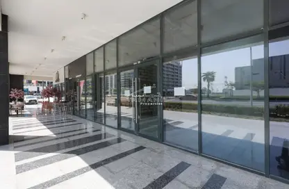 Retail - Studio - 1 Bathroom for rent in Azizi Riviera 36 - Meydan One - Meydan - Dubai