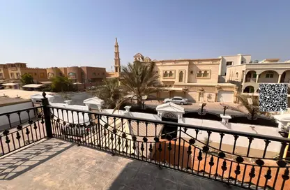 فيلا - 6 غرف نوم - 7 حمامات للايجار في فلل الروضة 3 - 3 الروضة - الروضة - عجمان فيلا - 6 غرف نوم - 7 حمامات للايجار في فلل الروضة 3 - 3 الروضة - الروضة - عجمان