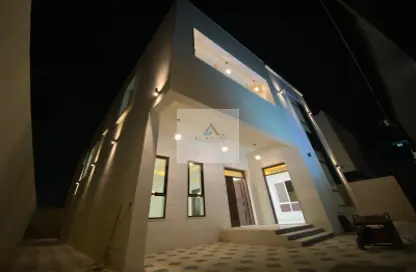 Villa - 5 Bedrooms - 7 Bathrooms for sale in Al Yasmeen 1 - Al Yasmeen - Ajman