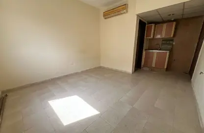Apartment - Studio - 1 Bathroom for rent in Al Butina 9 Building - Al Butina - Sharjah