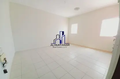 شقة - 1 حمام للايجار في المجرة - الشرق - الشارقة