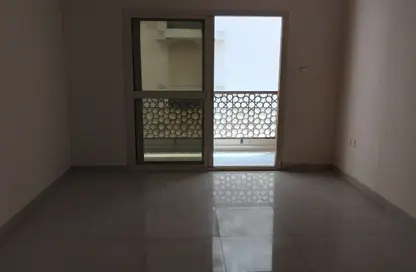 Apartment - 1 Bedroom - 1 Bathroom for rent in Muwaileh Commercial - Sharjah