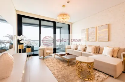 Living Room image for: Apartment - 3 Bedrooms - 4 Bathrooms for rent in Jumeirah Gate Tower 1 - The Address Jumeirah Resort and Spa - Jumeirah Beach Residence - Dubai, Image 1