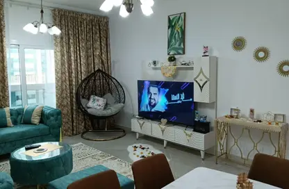 شقة - 2 غرف نوم - 3 حمامات للايجار في التعاون - الشارقة