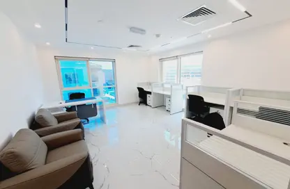 Business Centre - Studio - 3 Bathrooms for rent in Al Nasr Plaza - Oud Metha - Bur Dubai - Dubai