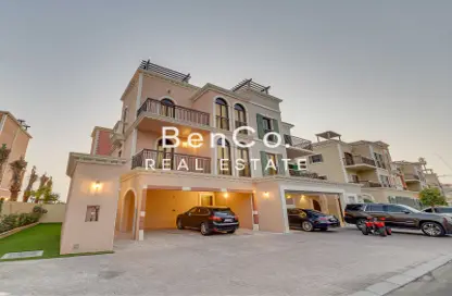 Villa - 5 Bedrooms - 7 Bathrooms for rent in Sur La Mer - La Mer - Jumeirah - Dubai