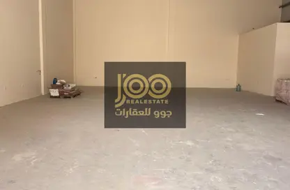 مستودع - استوديو - 1 حمام للايجار في أم الثعوب - أم القيوين