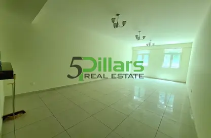 شقة - 3 غرف نوم - 4 حمامات للايجار في مساكن الفرجان - القرية الجنوبية - الفرجان - دبي