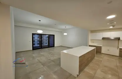 شقة - 2 غرف نوم - 3 حمامات للايجار في برج الأندلس بي - الأندلس - منطقة الجولف بالجميرا - دبي