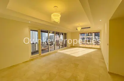 شقة - 3 غرف نوم - 5 حمامات للايجار في برج اسكيب - الخليج التجاري - دبي