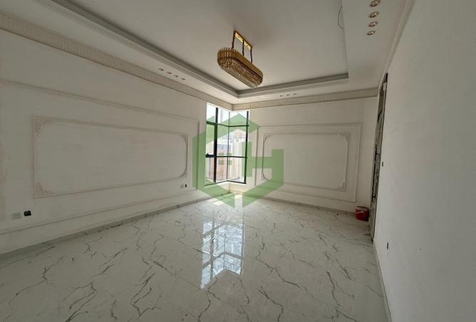 15801186 - Property Image 2