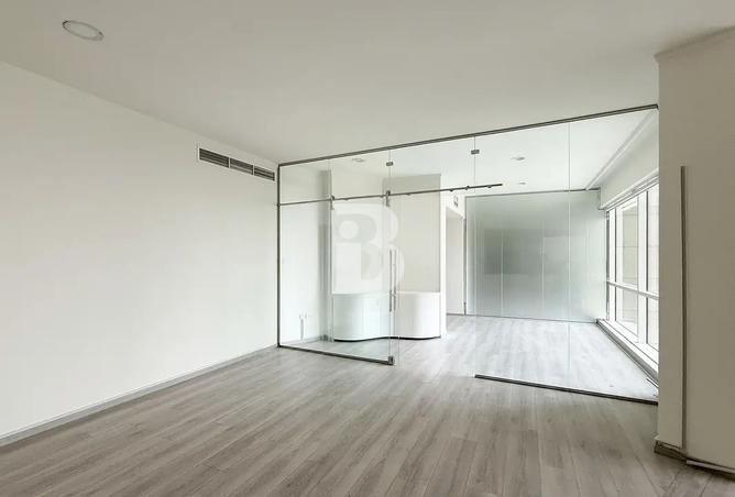 16030018 - Property Image 3