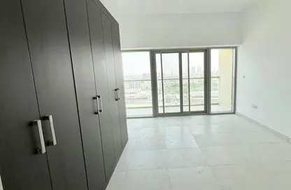Apartment - 2 Bedrooms - 3 Bathrooms for rent in Rabdan Building - Motor City - Dubai