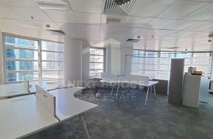 مكتب - استوديو - 1 حمام للايجار في البرج الفضي - الخليج التجاري - دبي