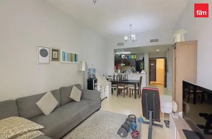 Apartment - 1 Bedroom - 1 Bathroom for rent in Mazaya 10A - Queue Point - Dubai Land - Dubai