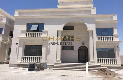 Villa - 5 Bedrooms - 7 Bathrooms for rent in Khalifa City - Abu Dhabi