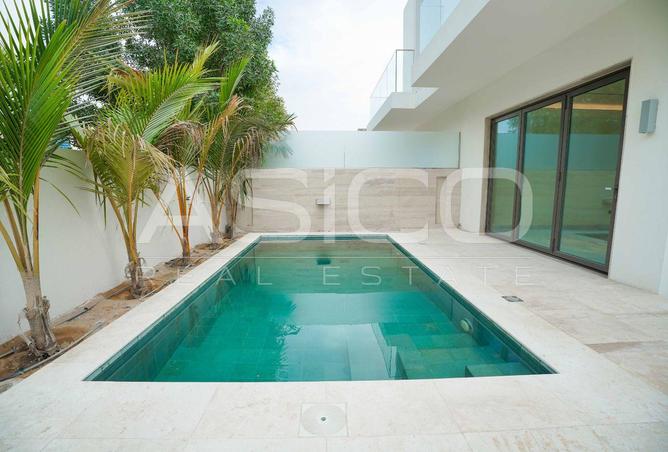 15725233 - Property Image 2