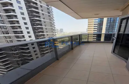 Apartment - 1 Bedroom - 2 Bathrooms for rent in Green Lakes Towers - JLT Cluster S - Jumeirah Lake Towers - Dubai
