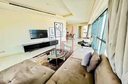 Living Room image for: Apartment - 2 Bedrooms - 3 Bathrooms for rent in Tower A - DAMAC Towers by Paramount - Business Bay - Dubai, Image 1