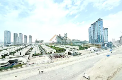 Apartment - 2 Bedrooms - 2 Bathrooms for rent in AZIZI Riviera - Meydan One - Meydan - Dubai