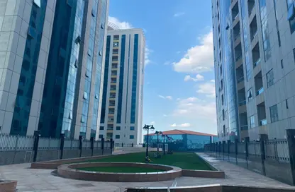 شقة - غرفة نوم - 2 حمامات للبيع في أورينت تاور 2 - أورينت تاور - البستان - عجمان