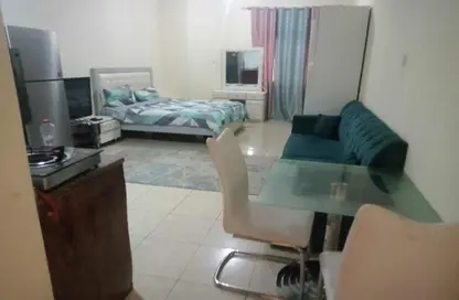 Living / Dining Room image for: Apartment - 1 Bathroom for rent in Al Naimiya - Al Nuaimiya - Ajman, Image 1