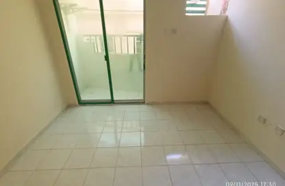 Apartment - 1 Bedroom - 1 Bathroom for rent in Al Butina 9 Building - Al Butina - Sharjah
