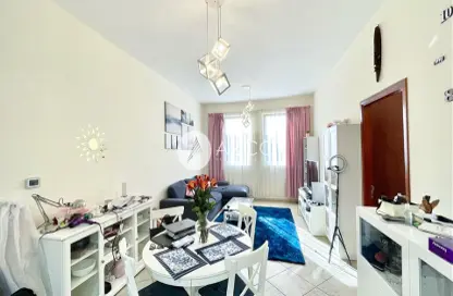 Well Maintained|Upgraded Kitchen|Avail on 1st Sept