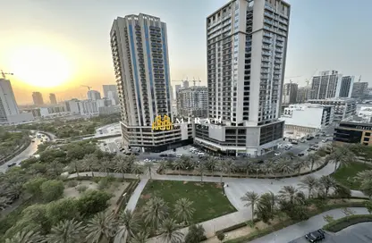 شقة - 2 غرف نوم - 2 حمامات للايجار في اكا ريزيدنس - قرية الجميرا سركل - دبي