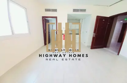 Apartment - Studio - 1 Bathroom for rent in Muwailih Building - Muwaileh - Sharjah