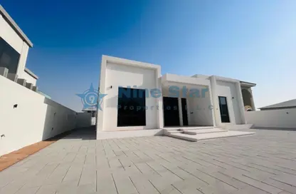 فيلا - 4 غرف نوم - 5 حمامات للايجار في الورقاء 4 - الورقاء - دبي