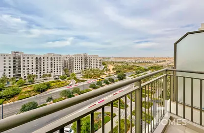 Apartment - 2 Bedrooms - 2 Bathrooms for sale in Zahra Apartments 2B - Zahra Apartments - Town Square - Dubai