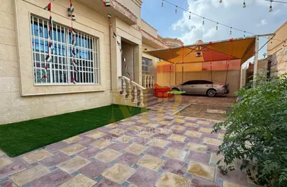 Villa - 3 Bedrooms - 5 Bathrooms for sale in Al Mowaihat 1 - Al Mowaihat - Ajman
