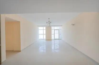 Apartment - 3 Bedrooms - 3 Bathrooms for sale in Oasis Tower 1 - Dubai Sports City - Dubai Apartment - 3 Bedrooms - 3 Bathrooms for sale in Oasis Tower 1 - Dubai Sports City - Dubai