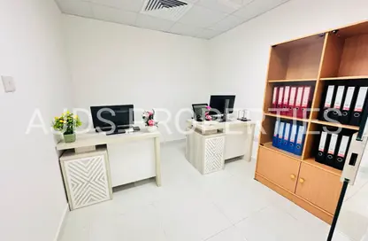 Office Space - Studio - 1 Bathroom for rent in Silver Home Building - Hor Al Anz - Deira - Dubai