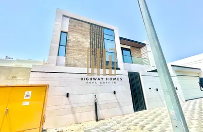 Villa - 4 Bedrooms - 6 Bathrooms for rent in Hoshi 1 - Hoshi - Al Badie - Sharjah