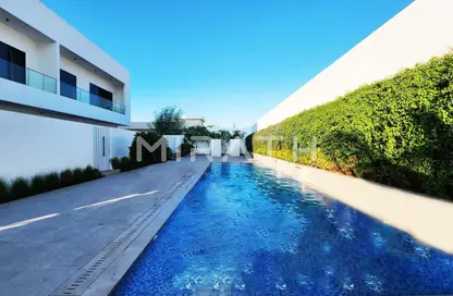 Villa - 4 Bedrooms - 5 Bathrooms for rent in Al Hudaiba - Al Satwa - Dubai