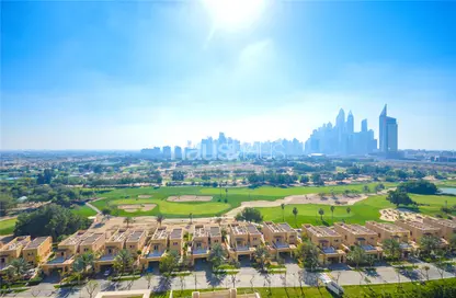 Apartment - 2 Bedrooms - 2 Bathrooms for rent in The Links West Tower - The Links - The Views - Dubai