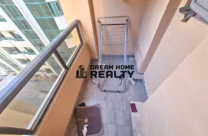 شقة - 2 غرف نوم - 2 حمامات للايجار في المجاز 2 - المجاز - الشارقة