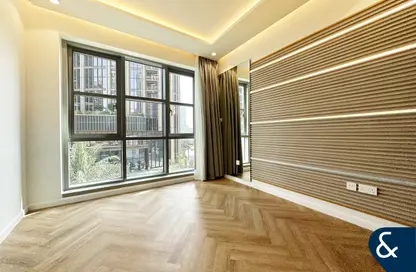 Apartment - 2 Bedrooms - 3 Bathrooms for sale in Standpoint Tower 1 - Standpoint Towers - Downtown Dubai - Dubai