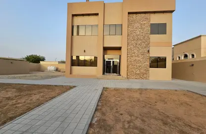 Villa - 5 Bedrooms - 7 Bathrooms for rent in Al Quoz 2 - Al Quoz - Dubai