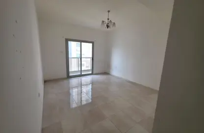 Apartment - 1 Bedroom - 1 Bathroom for rent in Al Rashidiya Towers - Al Rashidiya - Ajman Downtown - Ajman