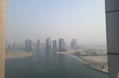 Apartment - 3 Bedrooms - 5 Bathrooms for rent in Beach Tower 1 - Al Khan Lagoon - Al Khan - Sharjah